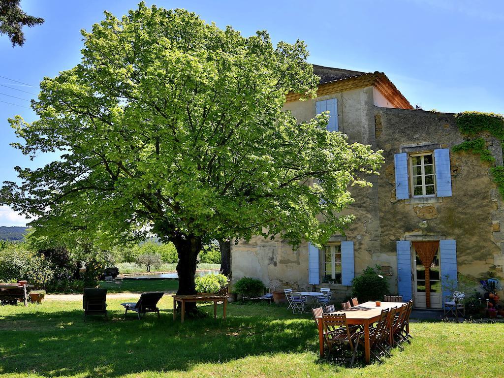 Domaine La Carraire Bed and Breakfast Lauris Εξωτερικό φωτογραφία