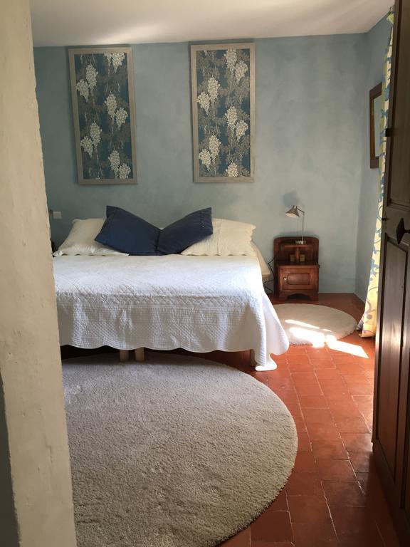 Domaine La Carraire Bed and Breakfast Lauris Εξωτερικό φωτογραφία