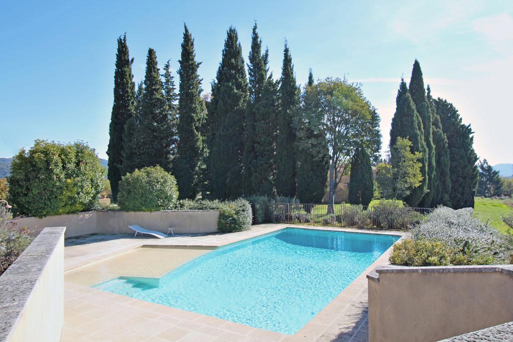 Domaine La Carraire Bed and Breakfast Lauris Εξωτερικό φωτογραφία